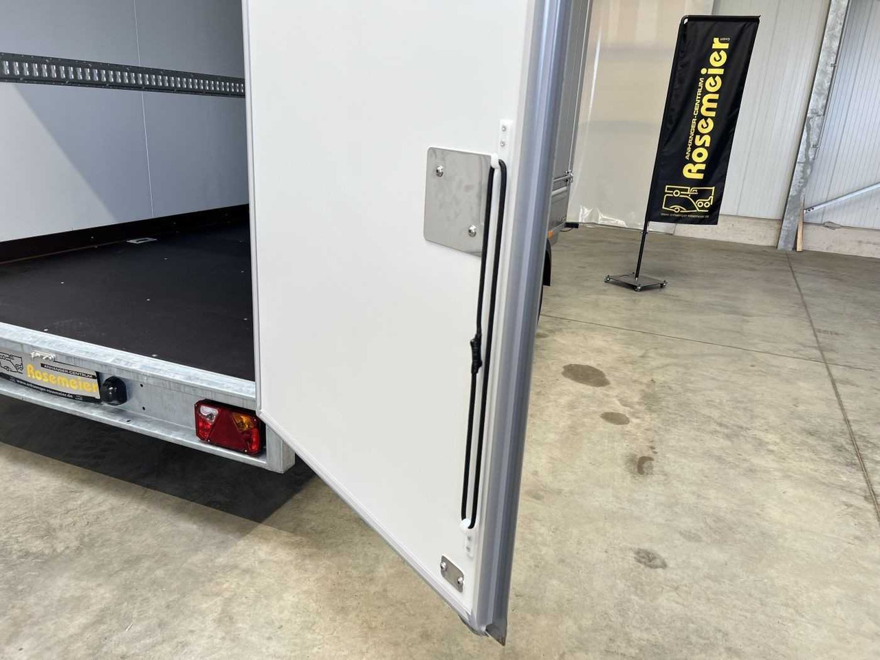 Remolque caja cerrada nuevo VEZEKO TK D 27.40 Flügeltüren+Seitenk Kofferanhänger Promotionanhänger: foto 15