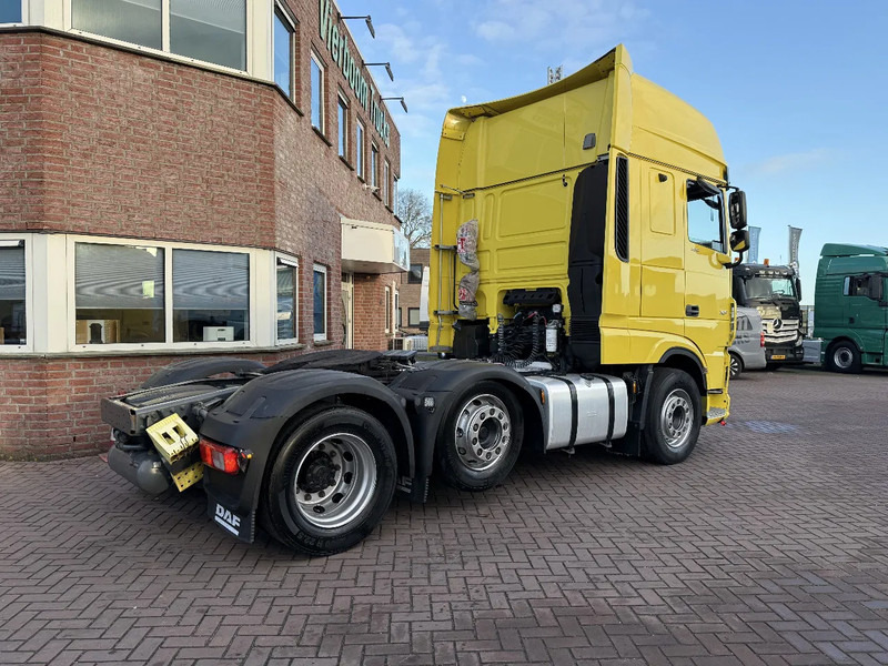 DAF XF 530 XF530 6X2 FTG SSC / EURO6 D / RETARDER / STANDAIRCO / SCHUIFSCHOTEL - Cabeza tractora: foto 5 DAF XF 530 XF530 6X2 FTG SSC / EURO6 D / RETARDER / STANDAIRCO / SCHUIFSCHOTEL - Cabeza tractora: foto 5