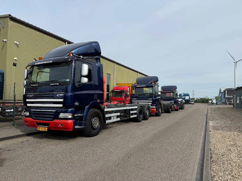 DAF CF 85 CF85-360 6X2 FAN 3 X IN STOCK TOP CONDITION NL TRUCKS - Camión chasis: foto 1 DAF CF 85 CF85-360 6X2 FAN 3 X IN STOCK TOP CONDITION NL TRUCKS - Camión chasis: foto 1