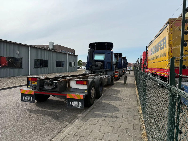 DAF CF 85 CF85-360 6X2 FAN 3 X IN STOCK TOP CONDITION NL TRUCKS - Camión chasis: foto 4 DAF CF 85 CF85-360 6X2 FAN 3 X IN STOCK TOP CONDITION NL TRUCKS - Camión chasis: foto 4