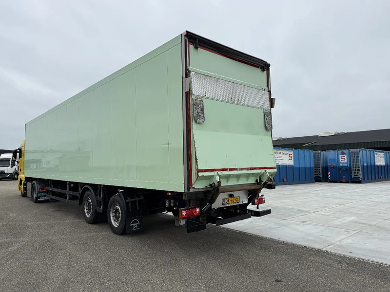 Schmitz Cargobull 2-Assige gestuurde bloemen/planten oplegger met 2 tons klep en kachel NIEUWE APK!!!!!!!!! - Semirremolque frigorífico: foto 2 Schmitz Cargobull 2-Assige gestuurde bloemen/planten oplegger met 2 tons klep en kachel NIEUWE APK!!!!!!!!! - Semirremolque frigorífico: foto 2