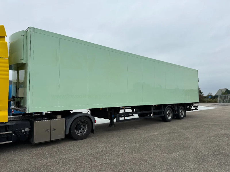 Schmitz Cargobull 2-Assige gestuurde bloemen/planten oplegger met 2 tons klep en kachel NIEUWE APK!!!!!!!!! - Semirremolque frigorífico: foto 1 Schmitz Cargobull 2-Assige gestuurde bloemen/planten oplegger met 2 tons klep en kachel NIEUWE APK!!!!!!!!! - Semirremolque frigorífico: foto 1