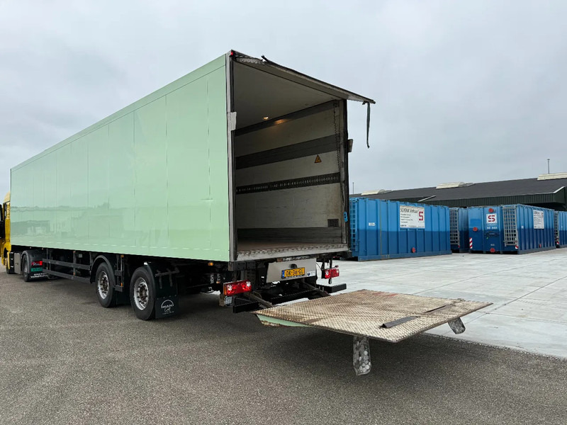 Schmitz Cargobull 2-Assige gestuurde bloemen/planten oplegger met 2 tons klep en kachel NIEUWE APK!!!!!!!!! - Semirremolque frigorífico: foto 4 Schmitz Cargobull 2-Assige gestuurde bloemen/planten oplegger met 2 tons klep en kachel NIEUWE APK!!!!!!!!! - Semirremolque frigorífico: foto 4