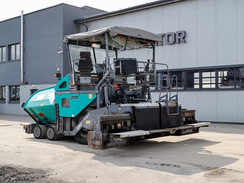 Pavimentadora de asfalto VÖGELE SUPER 1803-1: foto 8