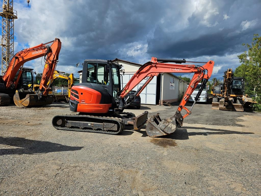 KUBOTA U 48-4 - Miniexcavadora: foto 2 KUBOTA U 48-4 - Miniexcavadora: foto 2