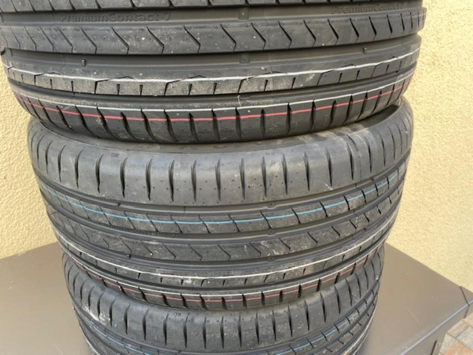 Sommer-Reifen 235/45R18 98Y XL FR Continental PremiumContact 7 - Neumáticos y llantas: foto 2 Sommer-Reifen 235/45R18 98Y XL FR Continental PremiumContact 7 - Neumáticos y llantas: foto 2