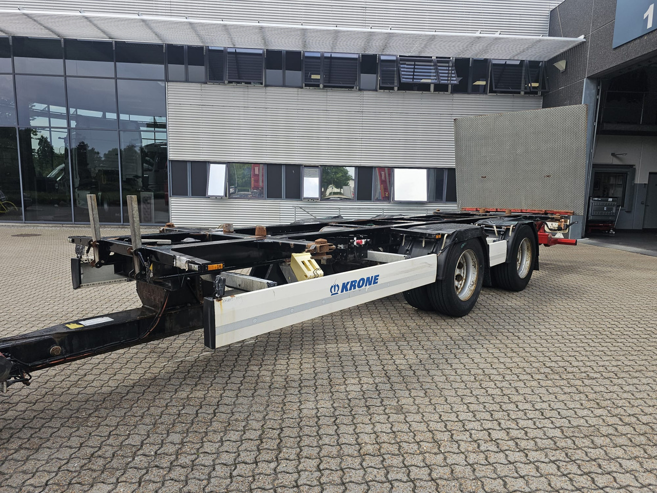 MAN TGX 26.500 with trailer - Camión portacontenedore/ Intercambiable: foto 4 MAN TGX 26.500 with trailer - Camión portacontenedore/ Intercambiable: foto 4