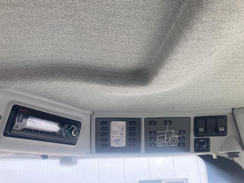 CLAAS Axion 850 CEBIS - Tractor: foto 2 CLAAS Axion 850 CEBIS - Tractor: foto 2