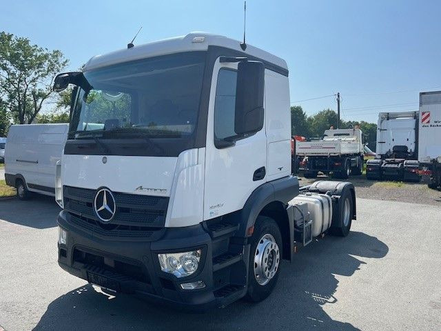 Mercedes-Benz Actros MB 1843 Kipphyd. vorbereitung und ADR - Cabeza tractora: foto 3 Mercedes-Benz Actros MB 1843 Kipphyd. vorbereitung und ADR - Cabeza tractora: foto 3