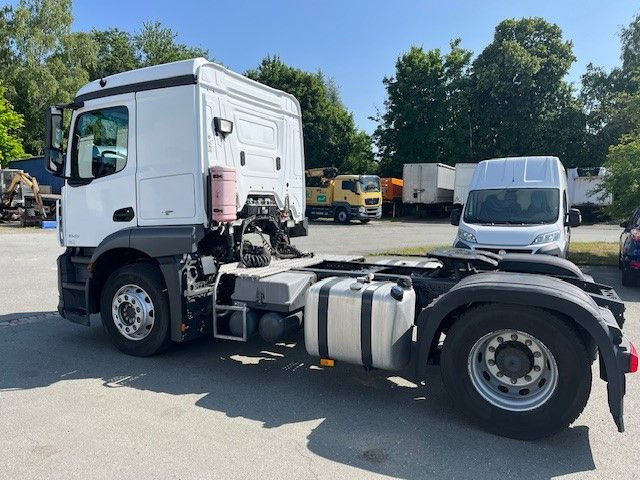 Mercedes-Benz Actros MB 1843 Kipphyd. vorbereitung und ADR - Cabeza tractora: foto 5 Mercedes-Benz Actros MB 1843 Kipphyd. vorbereitung und ADR - Cabeza tractora: foto 5