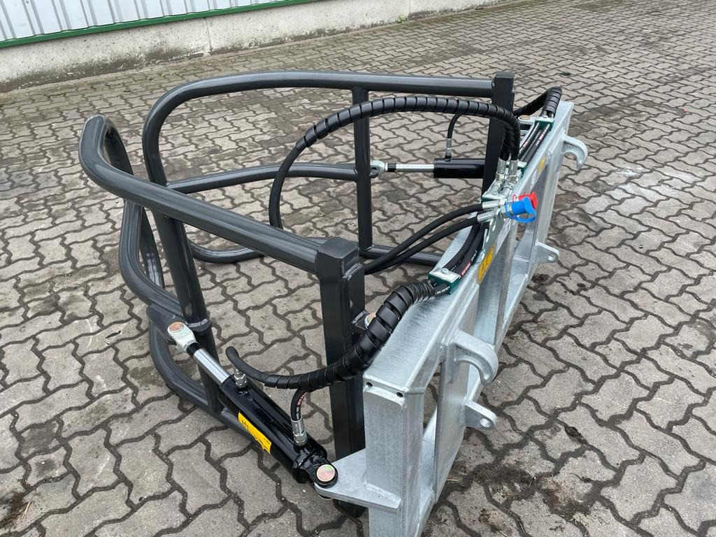 Fliegl Ballenzange ''Small'' **Sonderpreis** - Implemento: foto 5 Fliegl Ballenzange ''Small'' **Sonderpreis** - Implemento: foto 5