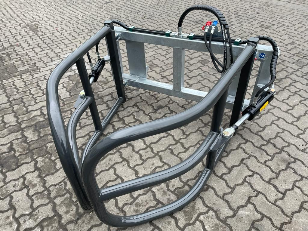 Fliegl Ballenzange ''Small'' **Sonderpreis** - Implemento: foto 1 Fliegl Ballenzange ''Small'' **Sonderpreis** - Implemento: foto 1