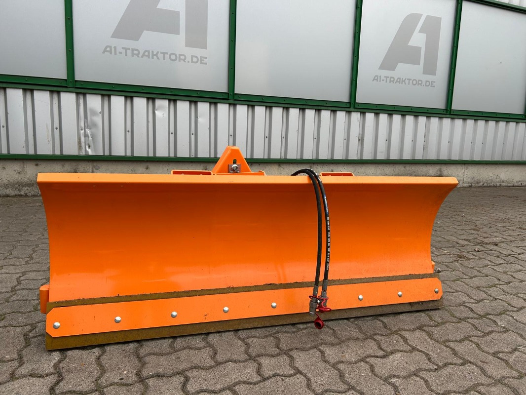 Matev SRM-FB 150 - Implemento: foto 1 Matev SRM-FB 150 - Implemento: foto 1