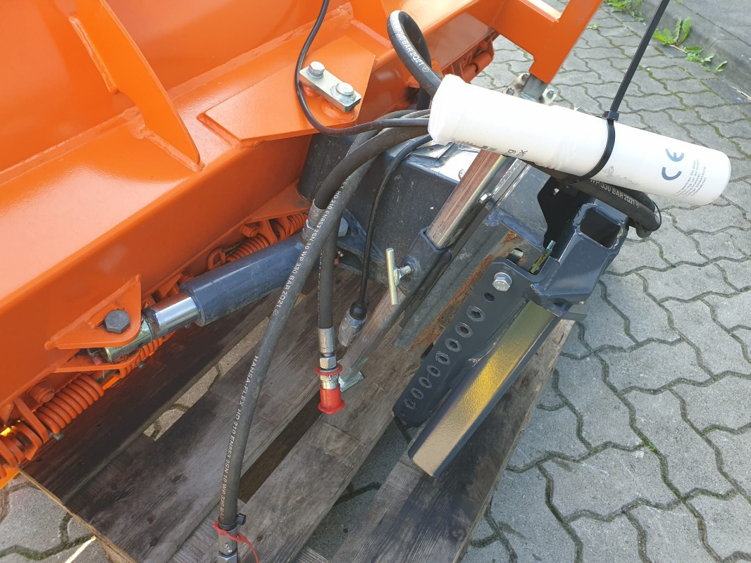 Tuchel SK-F 200 - Implemento: foto 5 Tuchel SK-F 200 - Implemento: foto 5