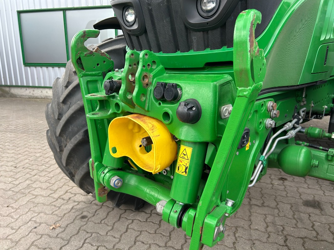John Deere 6155R - Tractor: foto 5 John Deere 6155R - Tractor: foto 5