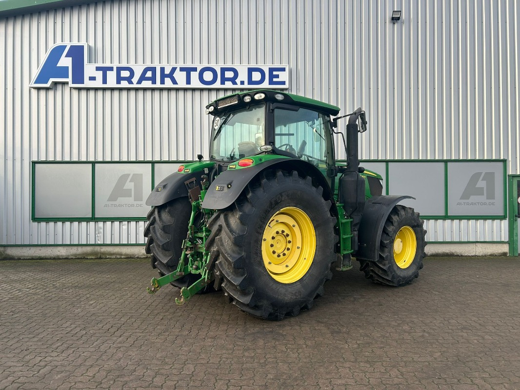 Tractor John Deere 6215R: foto 10