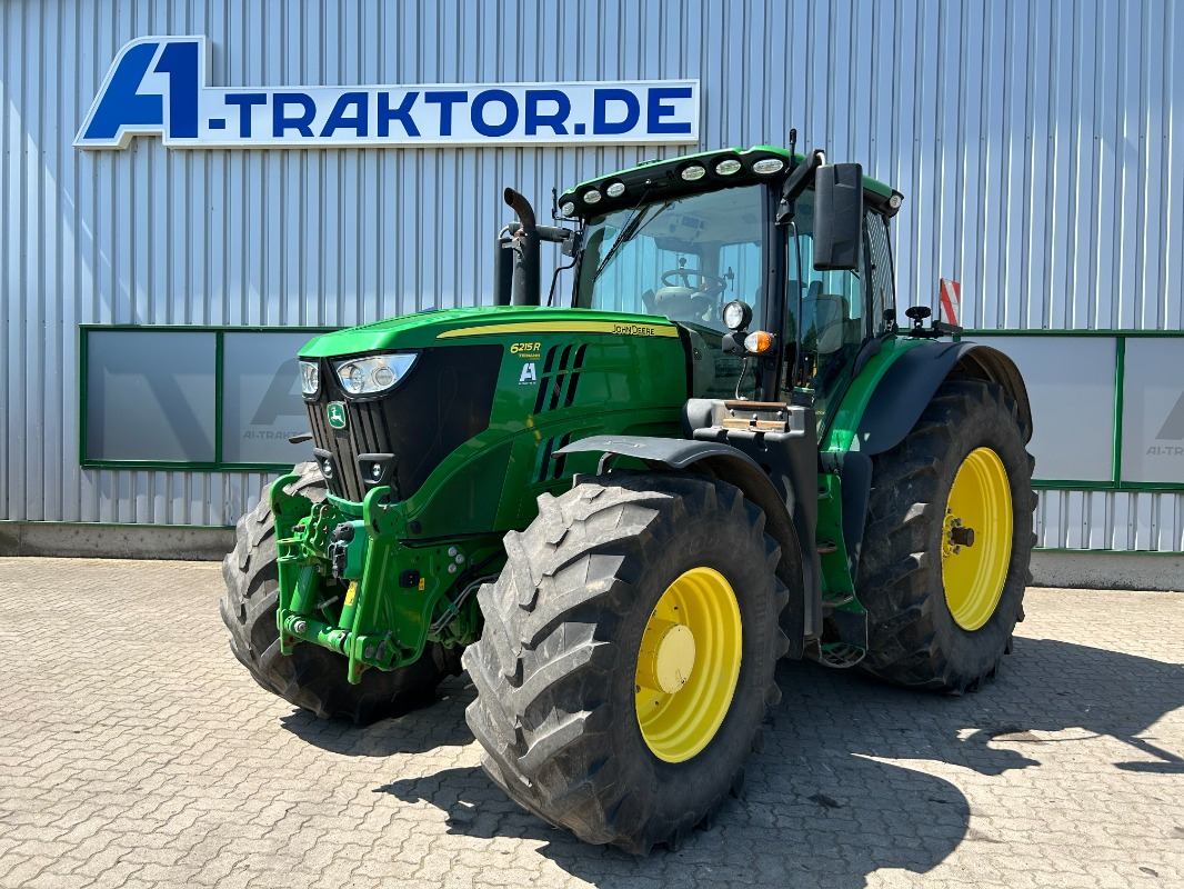 John Deere 6215R - Tractor: foto 1 John Deere 6215R - Tractor: foto 1