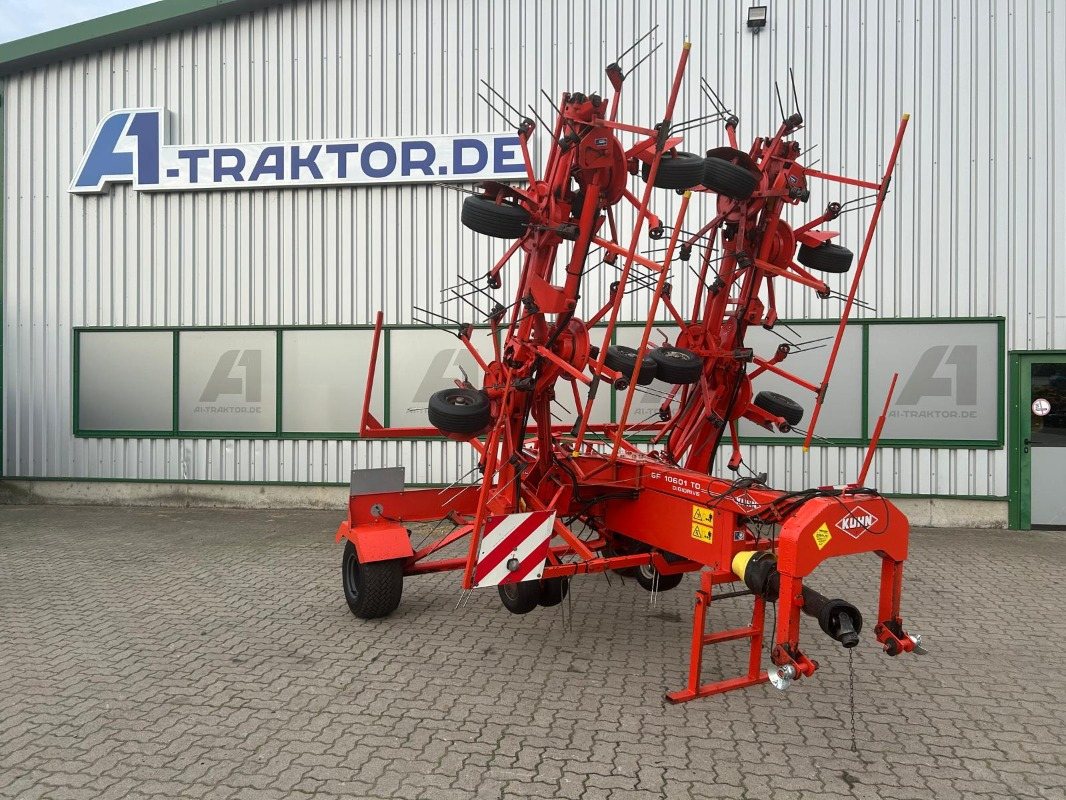 Kuhn GF 10601 TO - Henificadora: foto 1 Kuhn GF 10601 TO - Henificadora: foto 1