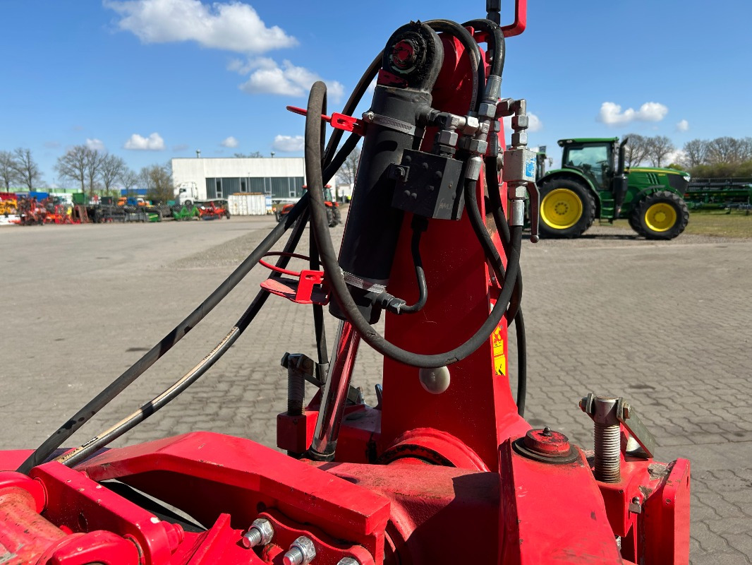 Pöttinger Servo 35 - Arado: foto 2 Pöttinger Servo 35 - Arado: foto 2