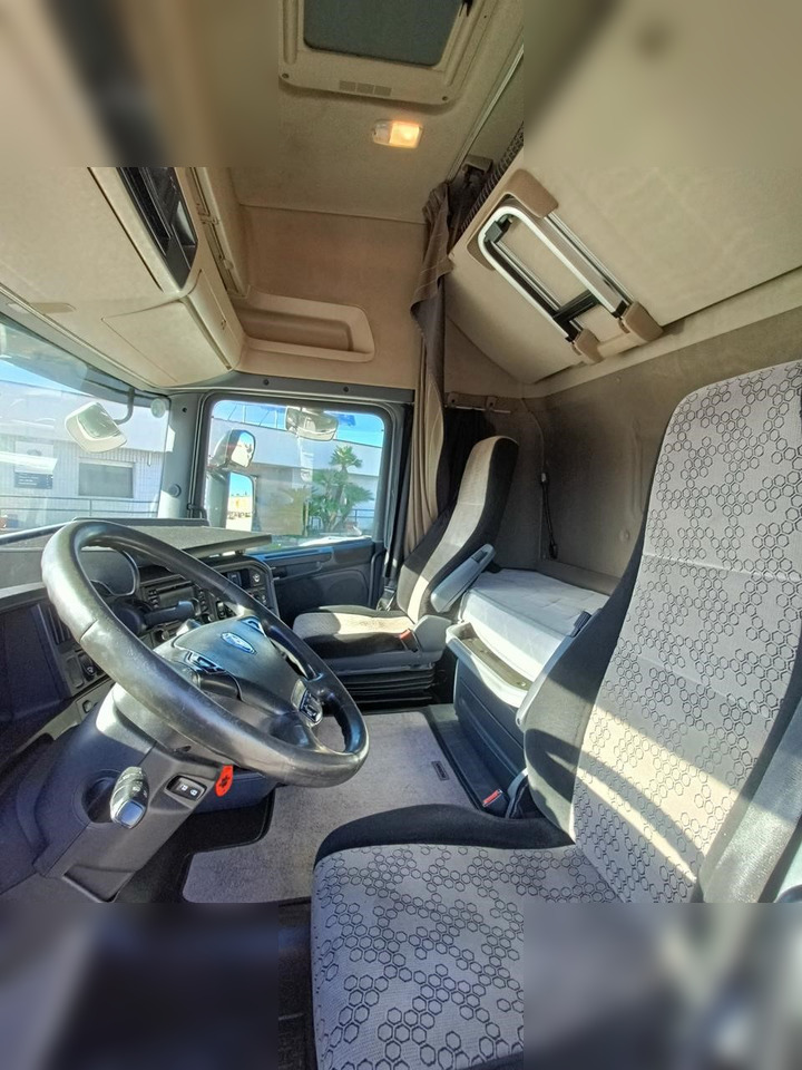 SCANIA R580 - Cabeza tractora: foto 5 SCANIA R580 - Cabeza tractora: foto 5