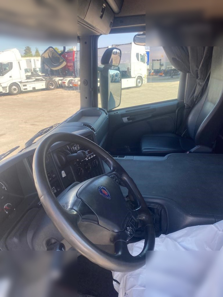 SCANIA P280 - Camión caja cerrada: foto 5 SCANIA P280 - Camión caja cerrada: foto 5