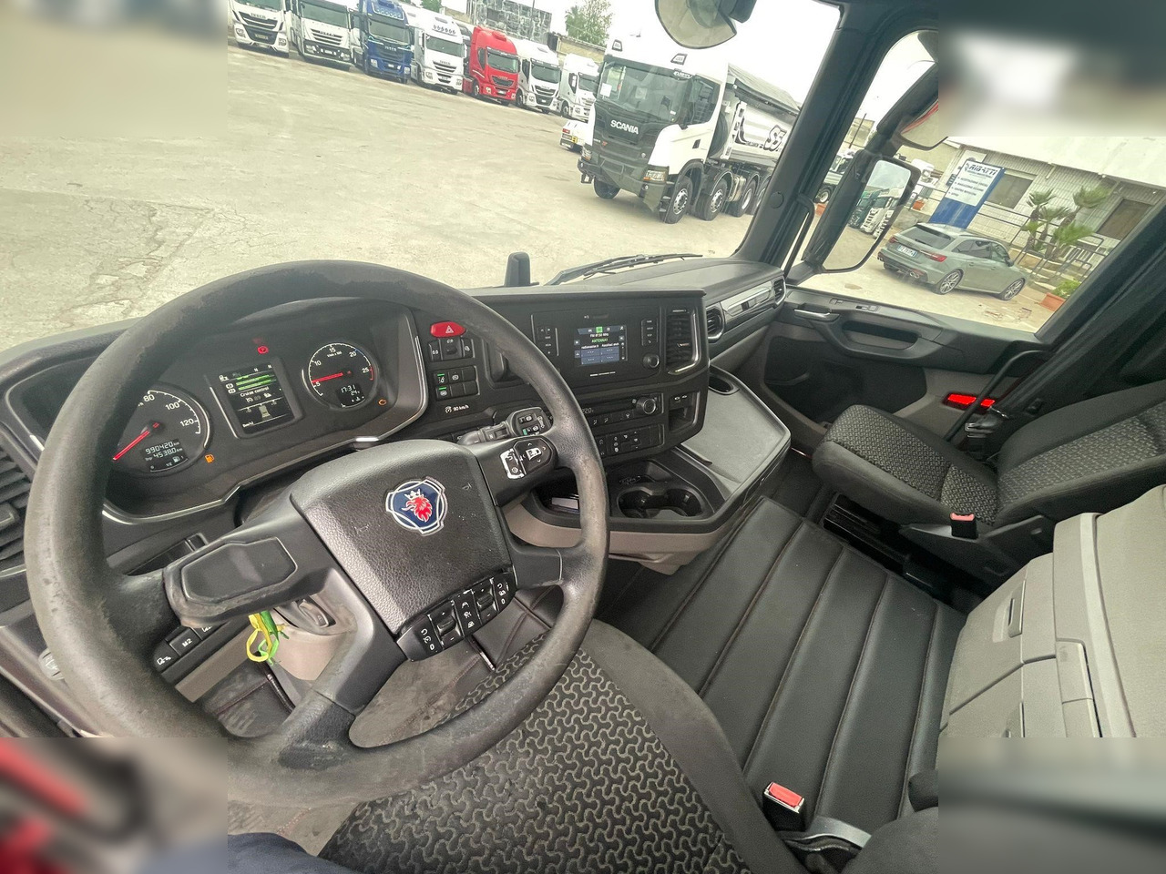 Camión lona SCANIA R450: foto 6