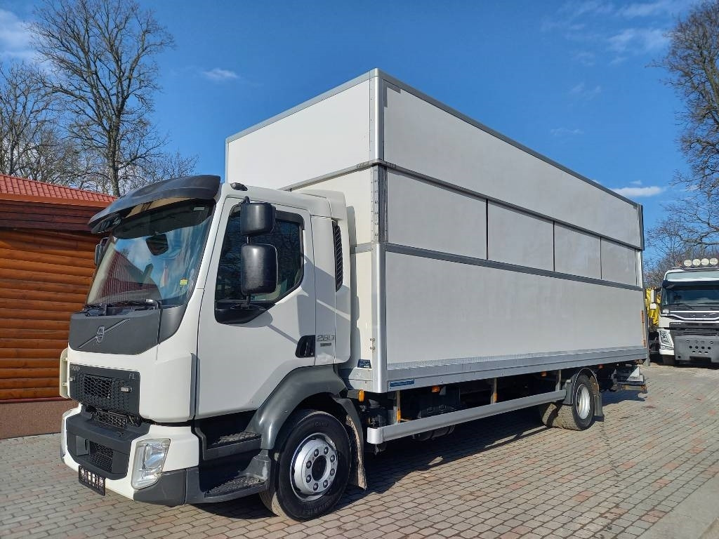 Volvo FL 280, 4x2 EURO 6 - Camión caja cerrada: foto 2 Volvo FL 280, 4x2 EURO 6 - Camión caja cerrada: foto 2