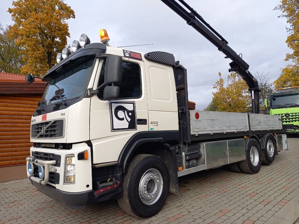 Volvo FM 300, 6x2, HIAB CRANE - Camión grúa: foto 2 Volvo FM 300, 6x2, HIAB CRANE - Camión grúa: foto 2