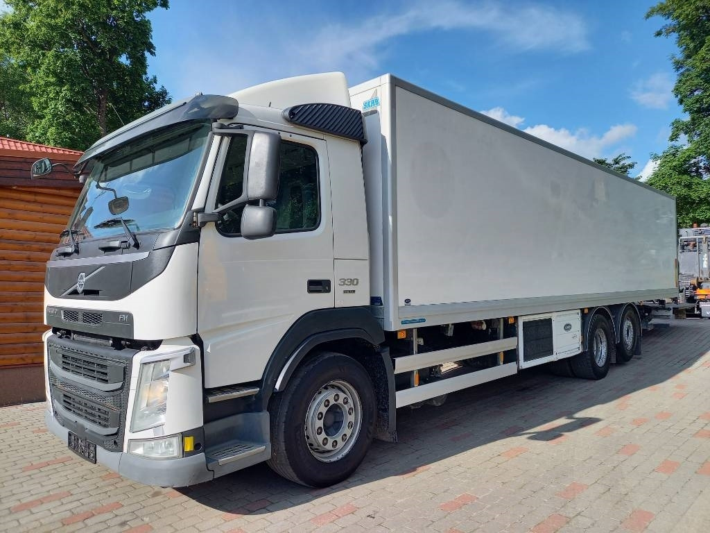 Camión frigorífico Volvo FM 330, 6x2, CARRIER SUPRA 950 U: foto 8