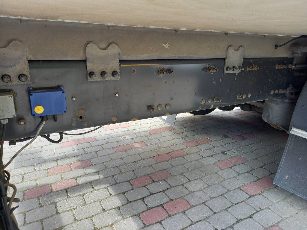 Camión frigorífico Volvo FM 330, 6x2, CARRIER SUPRA 950 U: foto 43