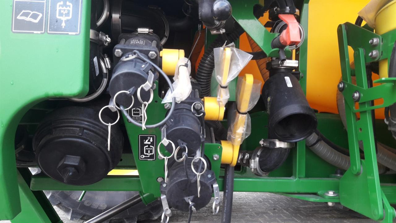 John Deere M952 I - Pulverizador arrastrado: foto 4 John Deere M952 I - Pulverizador arrastrado: foto 4