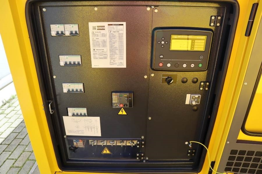 Atlas Copco QES 105 JD ST3 Valid inspection, *Guarantee! Diese - Generador industriale: foto 4 Atlas Copco QES 105 JD ST3 Valid inspection, *Guarantee! Diese - Generador industriale: foto 4