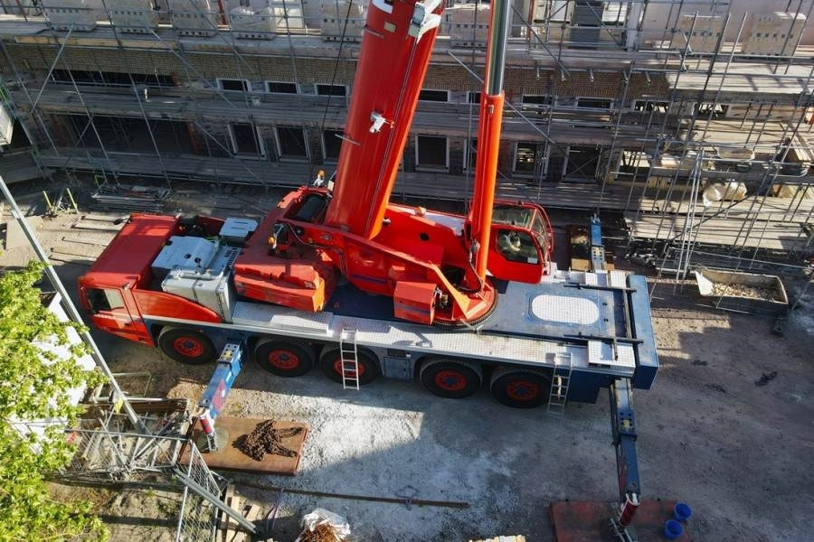 Leasing de Demag AC220-5 Dutch Registration, 10x6x10, 220t Capacity Demag AC220-5 Dutch Registration, 10x6x10, 220t Capacity: foto 10 Leasing de Demag AC220-5 Dutch Registration, 10x6x10, 220t Capacity Demag AC220-5 Dutch Registration, 10x6x10, 220t Capacity: foto 10