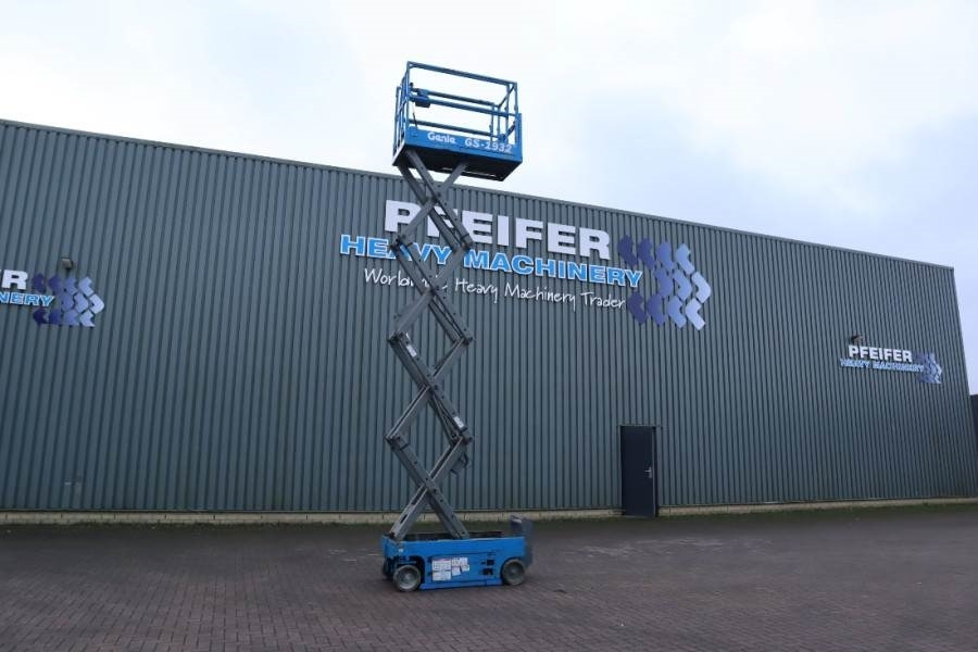Genie GS1932 Electric, Working Height 7.8 m, 227kg Capac - Plataforma de tijeras: foto 3 Genie GS1932 Electric, Working Height 7.8 m, 227kg Capac - Plataforma de tijeras: foto 3