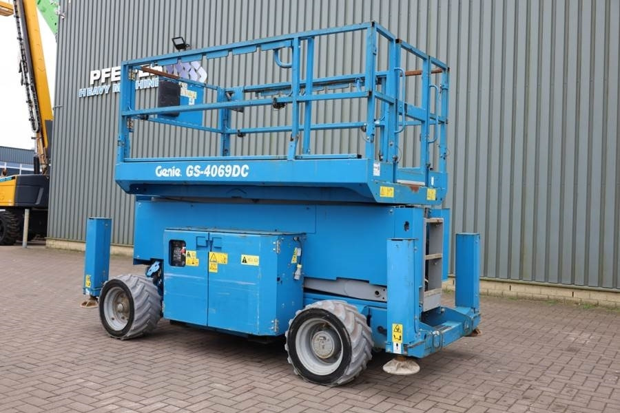 Leasing de Genie GS4069 Electric, 14m Working Height, 363kg Capacit Genie GS4069 Electric, 14m Working Height, 363kg Capacit: foto 8 Leasing de Genie GS4069 Electric, 14m Working Height, 363kg Capacit Genie GS4069 Electric, 14m Working Height, 363kg Capacit: foto 8