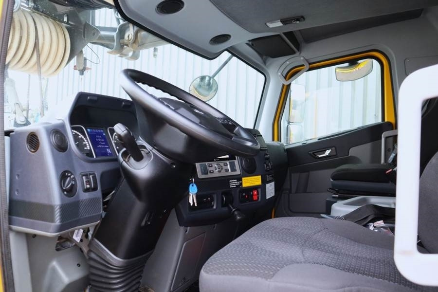 Grove GMK5250XL-1 Available Immediately, Dutch Registrat - Grúa todo terreno: foto 4 Grove GMK5250XL-1 Available Immediately, Dutch Registrat - Grúa todo terreno: foto 4