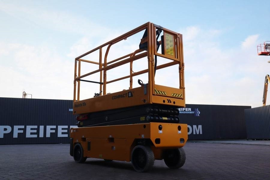 Haulotte Compact 8N Valid inspection, *Guarantee! 8m Workin  - Plataforma de tijeras: foto 3 Haulotte Compact 8N Valid inspection, *Guarantee! 8m Workin  - Plataforma de tijeras: foto 3