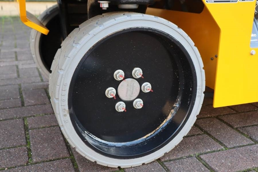 Plataforma de tijeras Haulotte Compact 8N Valid inspection, *Guarantee! 8m Workin: foto 8