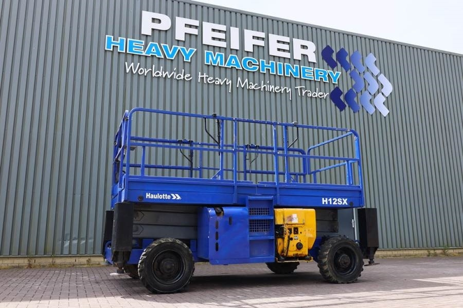 Haulotte H12SX Diesel, 4x4 Drive, 12m Working Height, 700kg - Plataforma de tijeras: foto 1 Haulotte H12SX Diesel, 4x4 Drive, 12m Working Height, 700kg - Plataforma de tijeras: foto 1