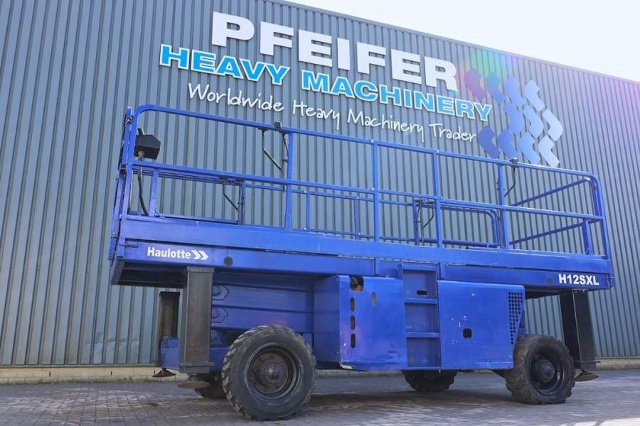 Haulotte H12SXL Diesel, 4x4 Drive, 12m Working Height, 700k - Plataforma de tijeras: foto 1 Haulotte H12SXL Diesel, 4x4 Drive, 12m Working Height, 700k - Plataforma de tijeras: foto 1