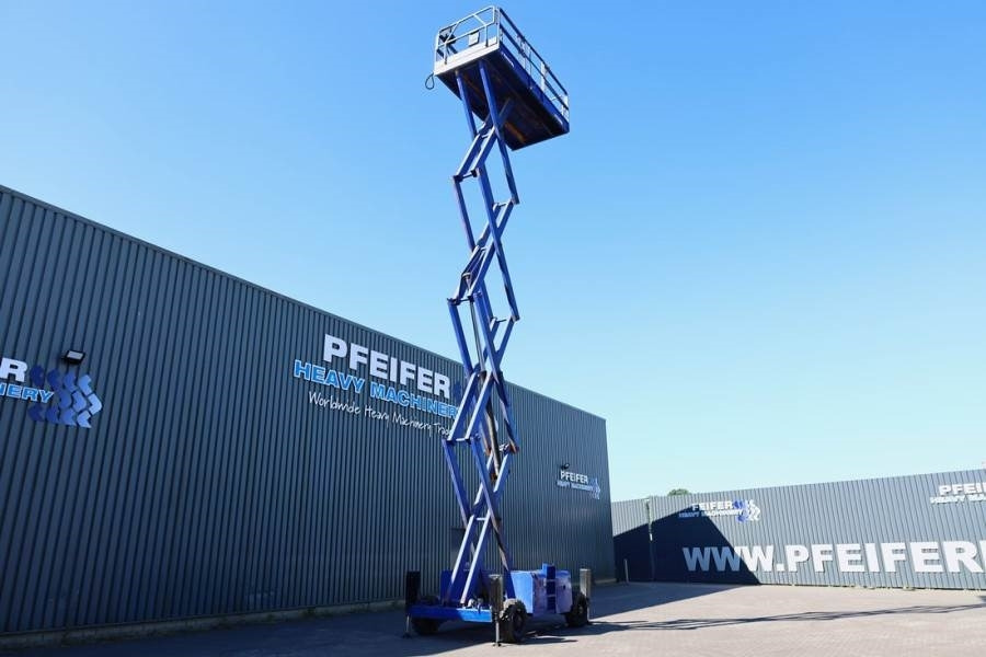 Haulotte H15SX Diesel, 4x4 Drive 15 Working Height, 500kg C - Plataforma de tijeras: foto 3 Haulotte H15SX Diesel, 4x4 Drive 15 Working Height, 500kg C - Plataforma de tijeras: foto 3