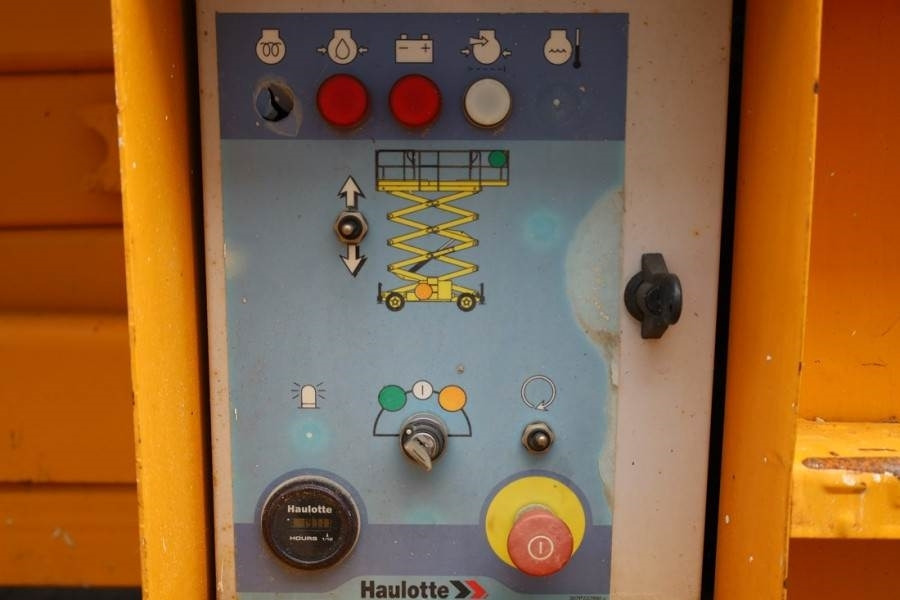 Haulotte H15SXL Diesel, 4x4 Drive, 15m Working Height, 500k - Plataforma de tijeras: foto 4 Haulotte H15SXL Diesel, 4x4 Drive, 15m Working Height, 500k - Plataforma de tijeras: foto 4