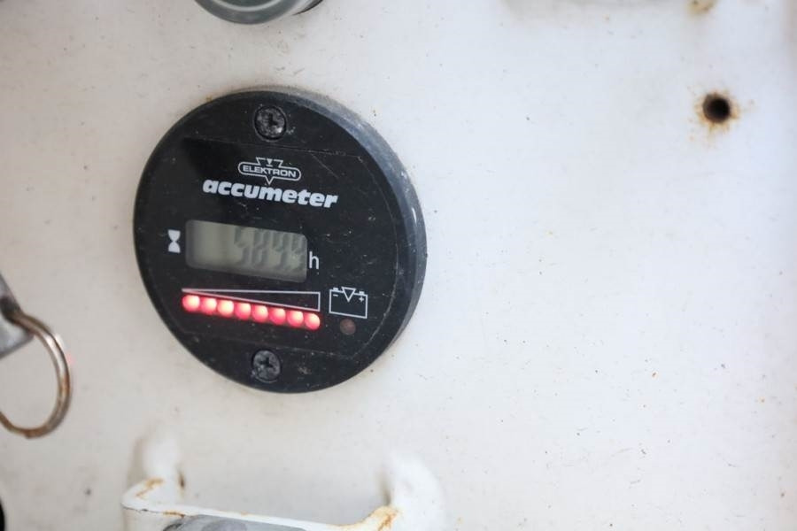 Holland Lift Ecostar HL-11812 Electric, 14m Working Height, 300 - Plataforma de tijeras: foto 5 Holland Lift Ecostar HL-11812 Electric, 14m Working Height, 300 - Plataforma de tijeras: foto 5