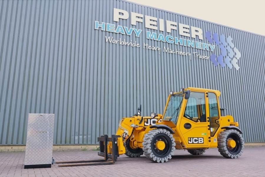 JCB 525-60E Guarantee! Fully Electric, 2500kg Capacity - Manipulador telescópico: foto 1 JCB 525-60E Guarantee! Fully Electric, 2500kg Capacity - Manipulador telescópico: foto 1
