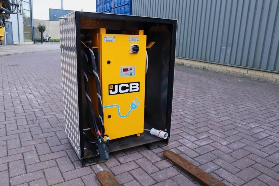 JCB 525-60E Guarantee! Fully Electric, 2500kg Capacity - Manipulador telescópico: foto 5 JCB 525-60E Guarantee! Fully Electric, 2500kg Capacity - Manipulador telescópico: foto 5