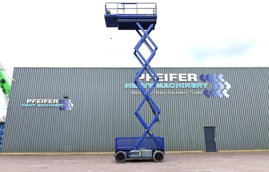 JLG 3369LE Electric, 12m Working Height, 450kg Capacit - Plataforma de tijeras: foto 3 JLG 3369LE Electric, 12m Working Height, 450kg Capacit - Plataforma de tijeras: foto 3