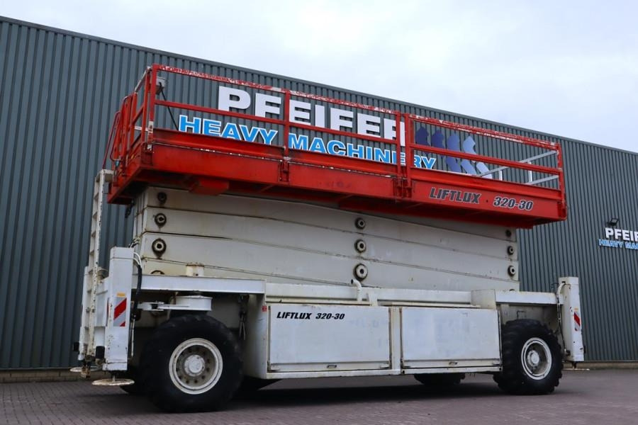 Liftlux SL320-30DS Diesel, 4x4 Drive, 34m Working Height, - Plataforma de tijeras: foto 1 Liftlux SL320-30DS Diesel, 4x4 Drive, 34m Working Height, - Plataforma de tijeras: foto 1