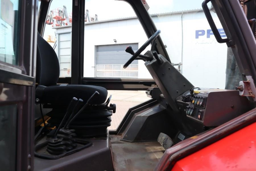 Manitou M30-4 Diesel, 4x4 Drive, 3t Capacity, Triplex Mast - Carretilla todo terreno: foto 3 Manitou M30-4 Diesel, 4x4 Drive, 3t Capacity, Triplex Mast - Carretilla todo terreno: foto 3