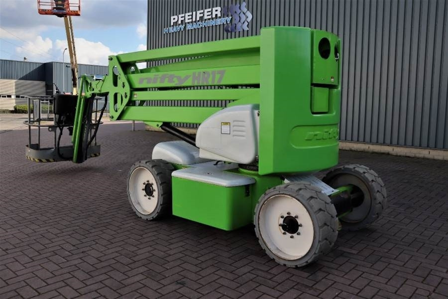 Niftylift HR17NDE HYBRIDE Hybrid Battery & Diesel, 17m Worki - Plataforma articulada: foto 4 Niftylift HR17NDE HYBRIDE Hybrid Battery & Diesel, 17m Worki - Plataforma articulada: foto 4