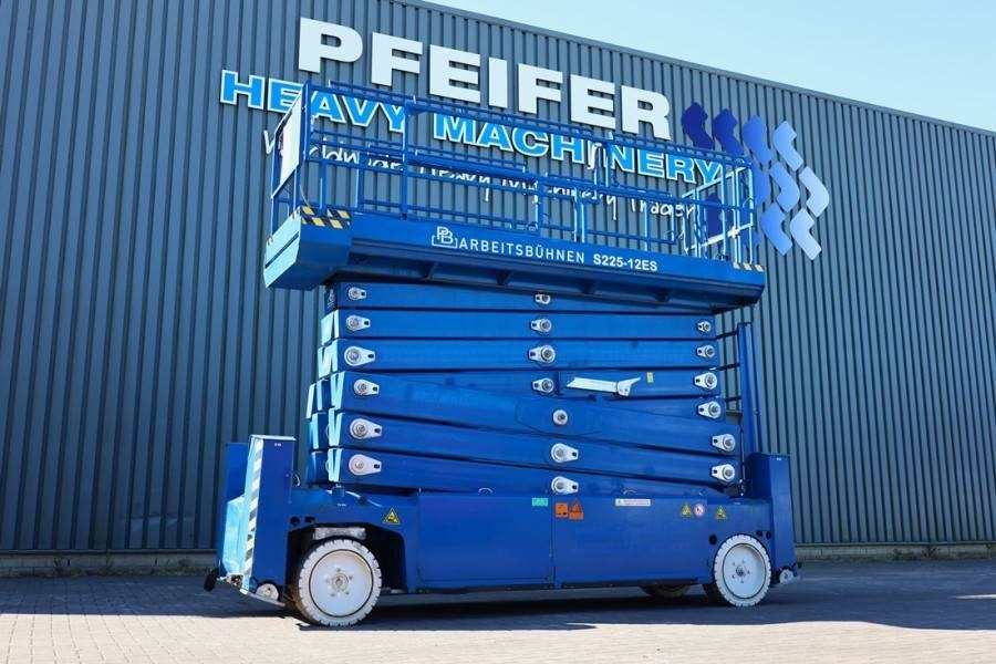PB LIFT S225-12ES Electric, 22.5m Working Height, 450 - Plataforma de tijeras: foto 1 PB LIFT S225-12ES Electric, 22.5m Working Height, 450 - Plataforma de tijeras: foto 1